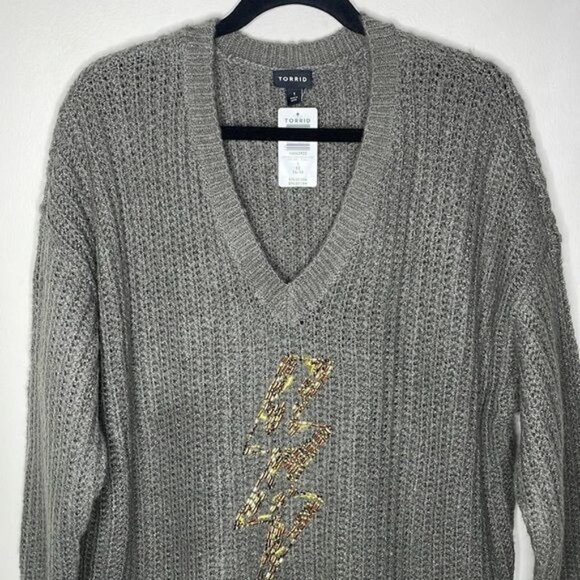 NWT Torrid Size 1X Gray Lightning Bolt Slouchy Tunic Chunky Knit Sweater $76 - Picture 4 of 12